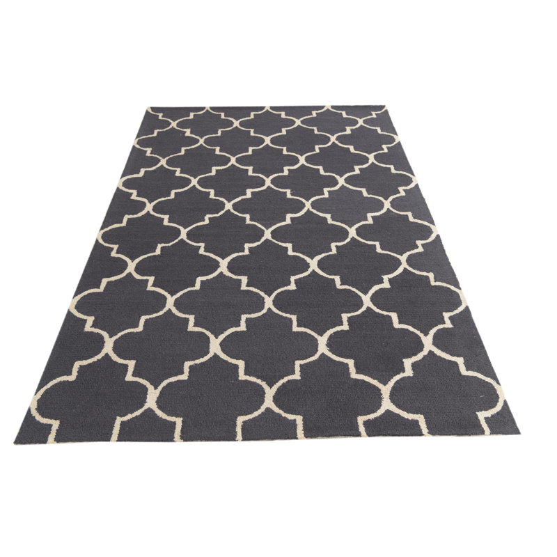 Tapis noir 5 x 8 Pineland