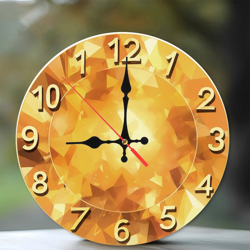 Horloge de pierre précieuse