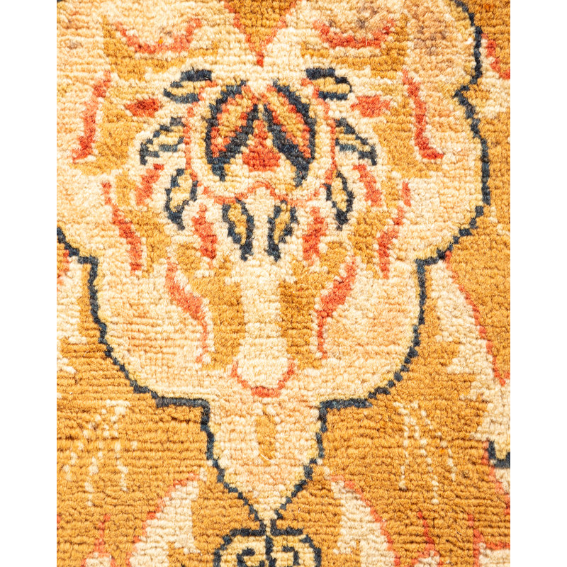 Classic One-of-a-Kind 5' 10" X 8' 10" Hand Knotted Area Rug
