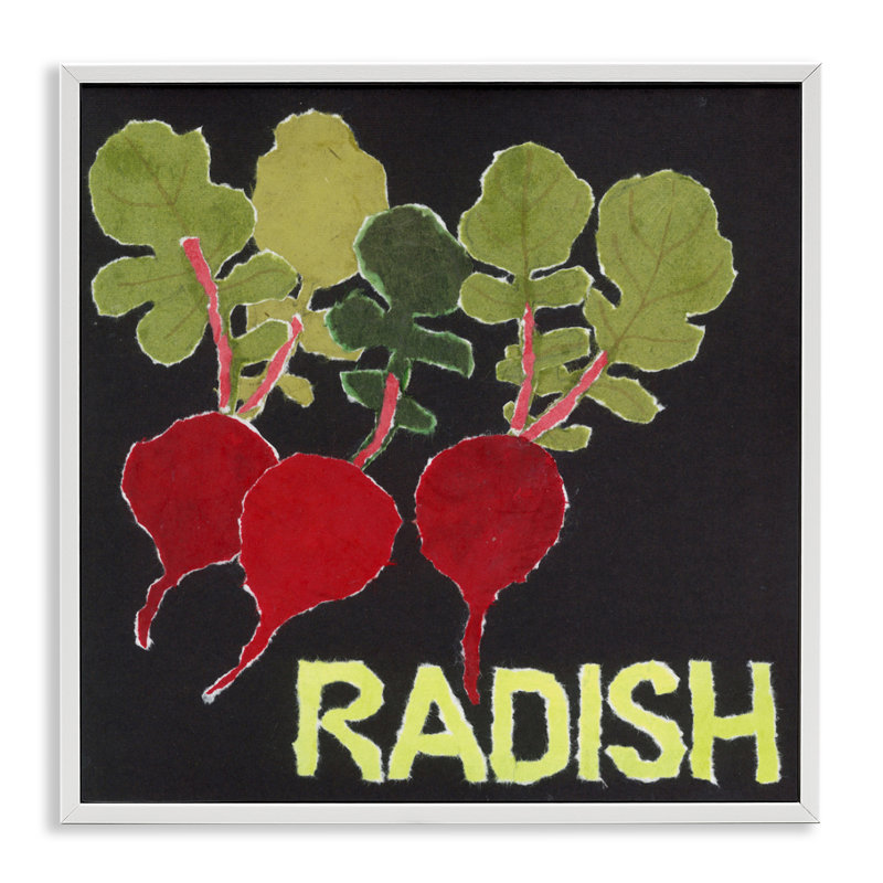 Collage de légumes radis encadrés, estampe numérique, design par Nancy Overton, Estampe numérique encadrée blanc bord de mer