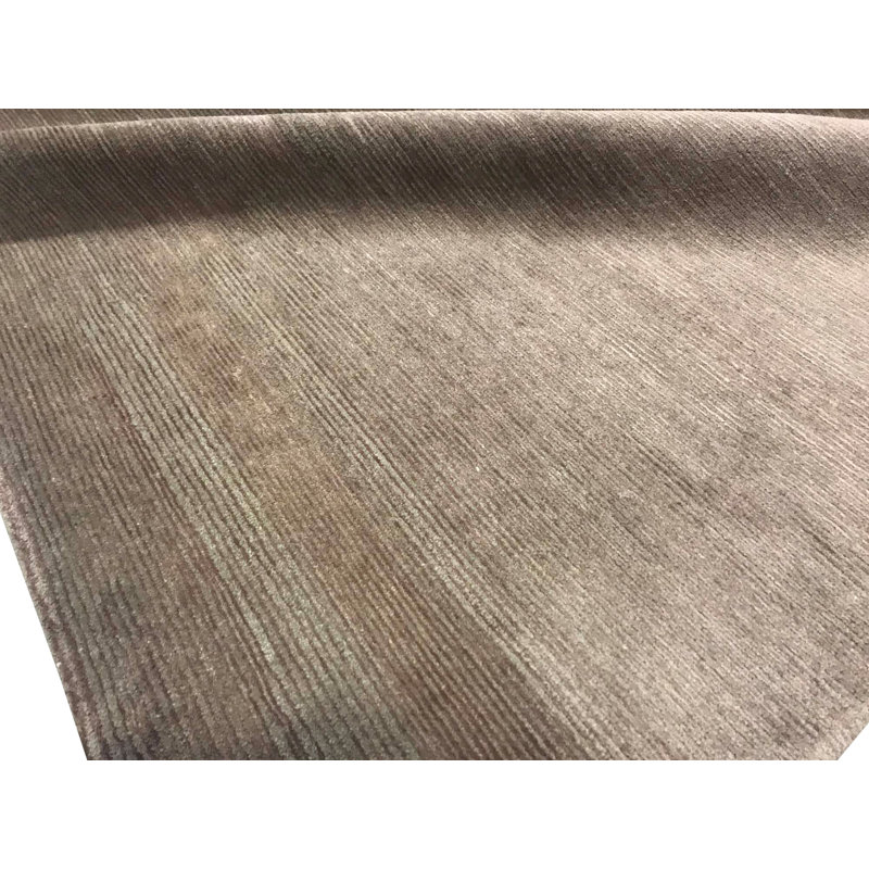 Hand-Knotted High-Quality Gray Area Rug