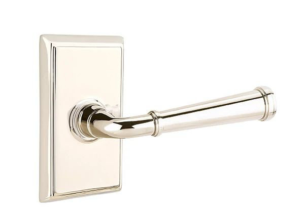 Mortaise intérieure Emtek avec rosette rectangulaire et levier Merrimack, Nickel poli, Oui