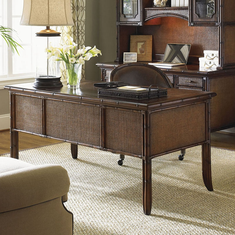 Bureau de style rétro Southeast Asian