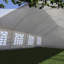 Tente de fête 20 x 30 pi - Protégée, installation simple, grande étable de jardin, imperméable, sacs de transport