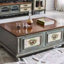 Table basse de style américain-108964951