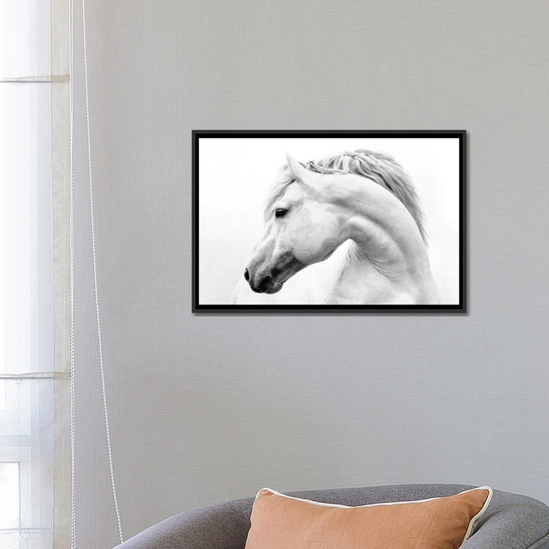 «Head Turner», impression sur toile, H 18 po x l 26 po x P 1,5 po, Toile avec cadre noir, Pas de tapis