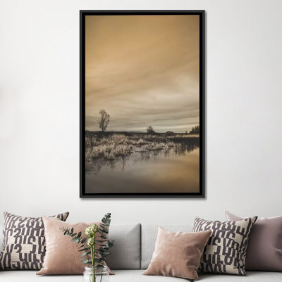 «Tree by the Pond», reproduction de photo sur toile