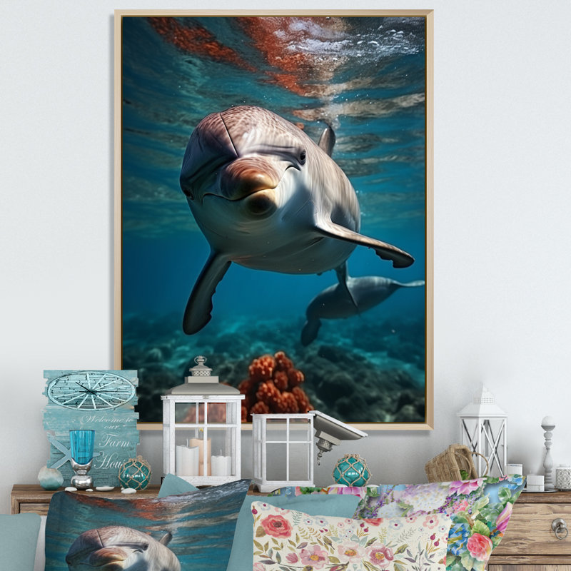 «Dolphin Serene Swim I» sur toile, H 32 po x l 16 po x P 1 po, Cadre naturel flottant