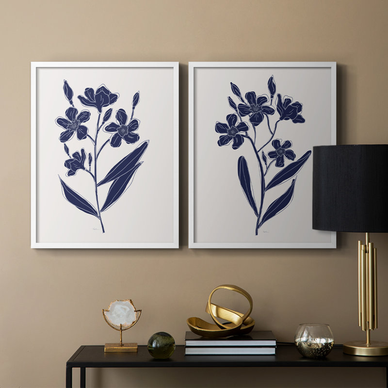 «Indigo Botanical Study I», reproduction encadrée de qualité supérieure - prête à être accrochée - aucun clou requis - aucun clou requis