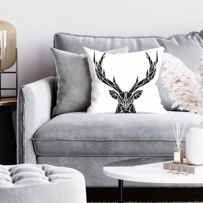 Geometric deer head - 16"x16" Throw pillow - Poly twill - Print on demand