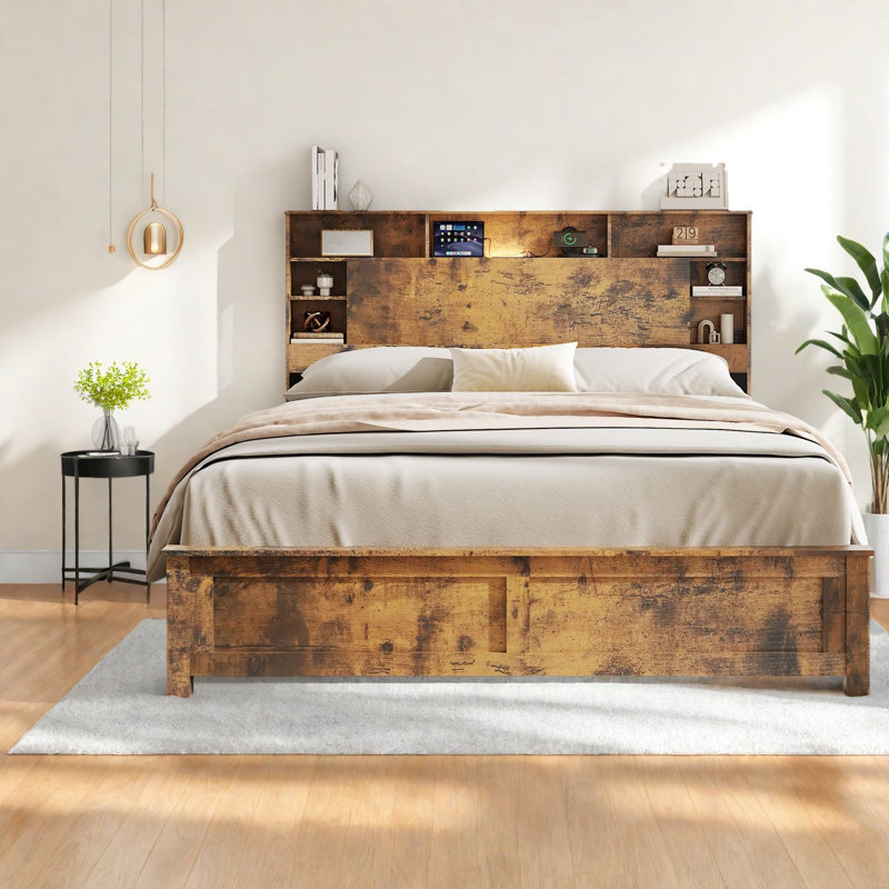 Grand lit en bois compact avec tête de lit et rangement