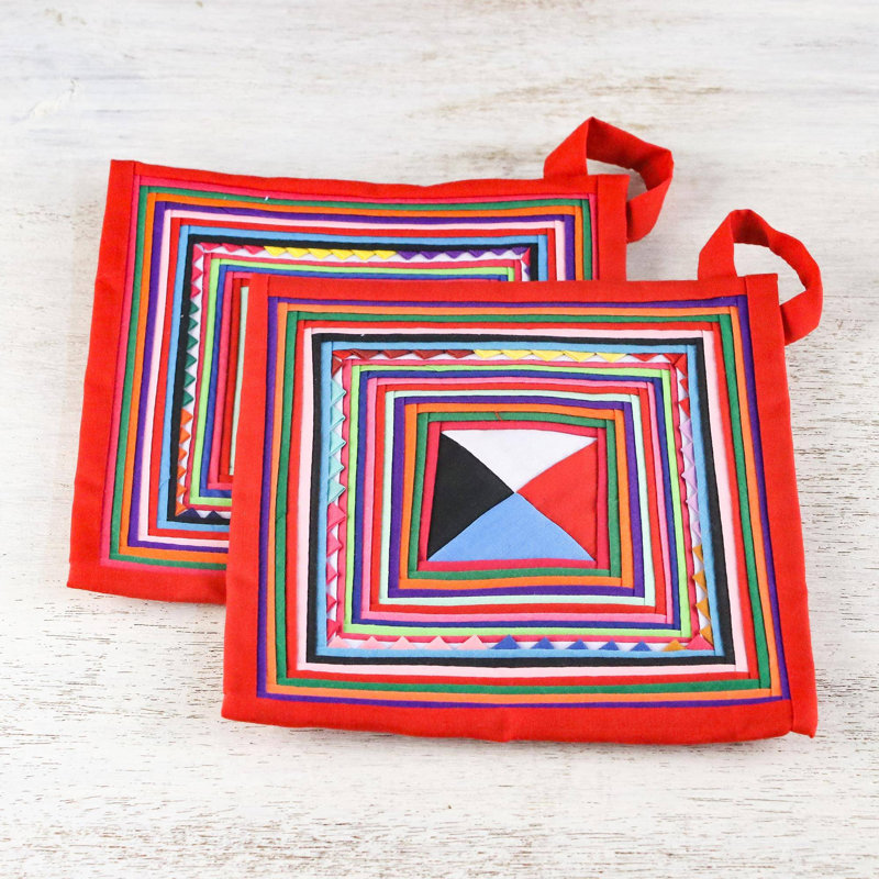 Bungalow Rose Geometric Polyester Potholder Set
