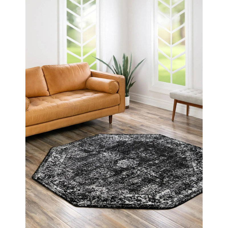 Anneliesse Oriental Indoor Rug, Octagon 6'1" x 6'1"