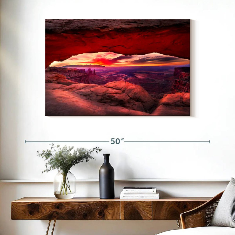 Alvord Mesa Arch Fiery Sunrise, H 26 po x l 39 po
