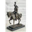 Figurines et sculptures rokeshia