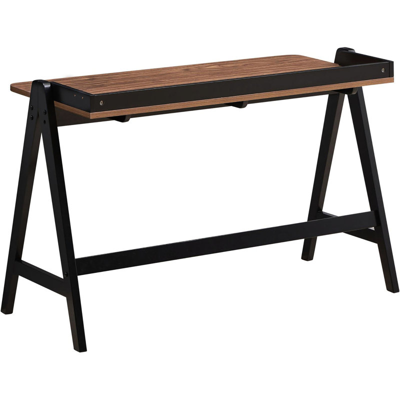 Bureau de style industriel avec plateau en noyer et ports de finition rectangulaires d'accès de charge, bureau essentiel