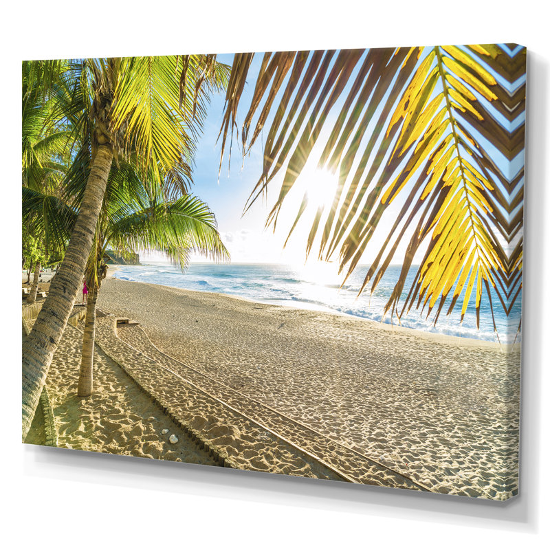 Plage tropicale avec feuilles de palmier - photographie sur toile, H 40 po x l 60 po, Toile tendue