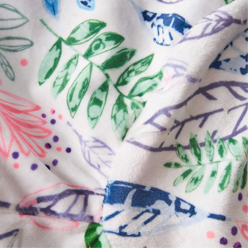 Clinger bean bag, 25" H x 34" W x 34" D, White Tossed Botanical Fabric
