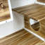 Habitation spacieuse pour chat blanc - Cadre en bois de sapin et en fer avec cadre de maison moderne et fonctionnel en verre trempé, idéal pour jouer