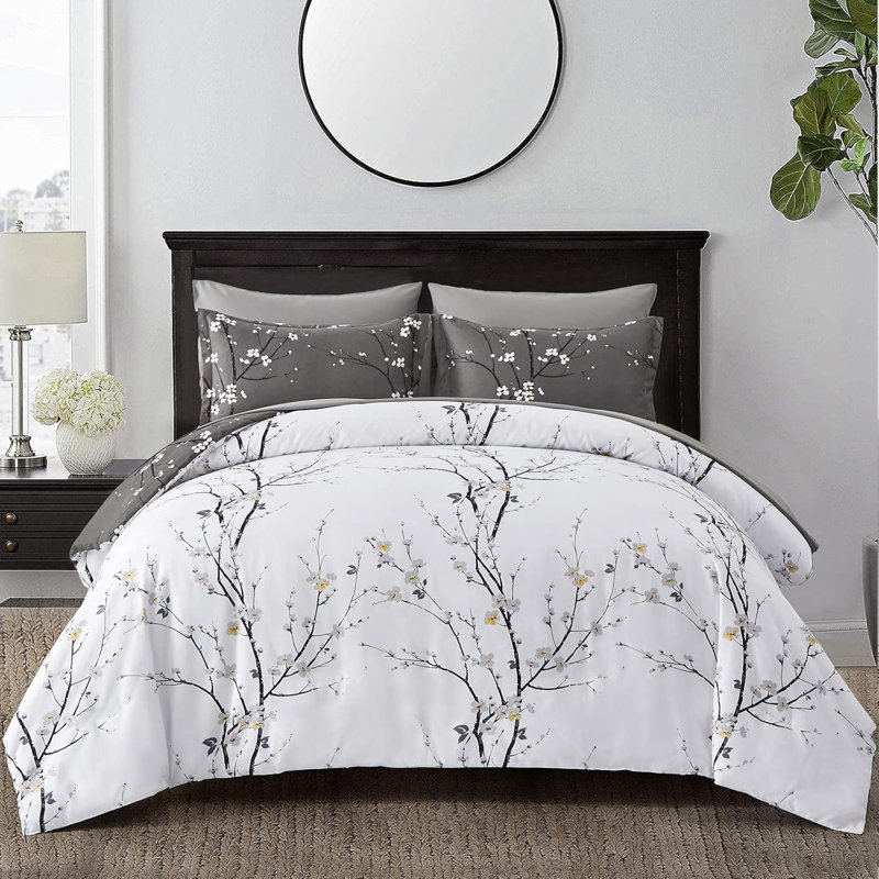 Polyester Floral Duvet Cover Set with Pillowcases