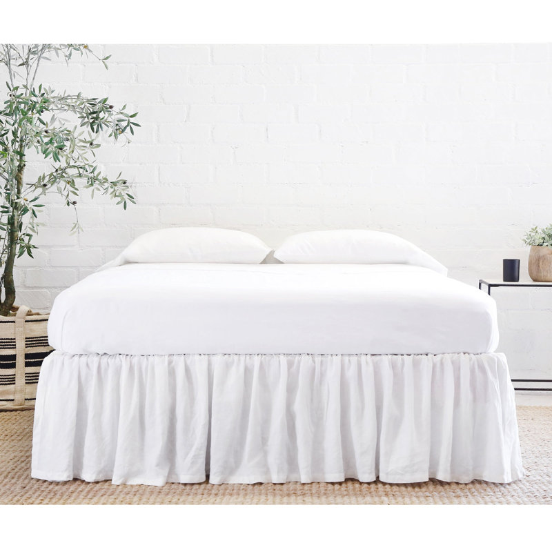 Gathered Linen Ruffled 18" Drop Bed Skirt, White, California King