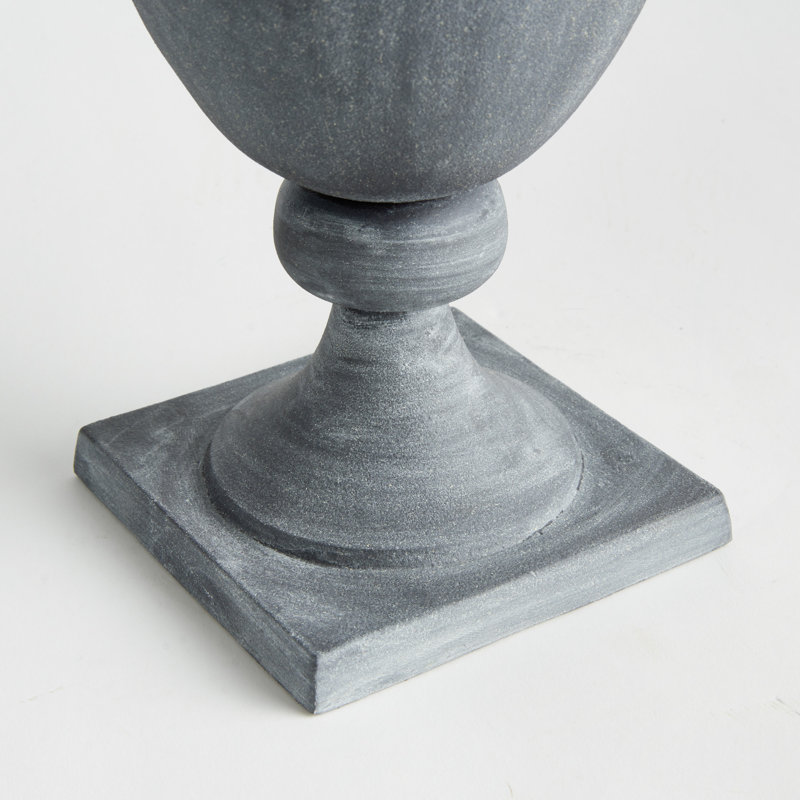 FOOTED URN