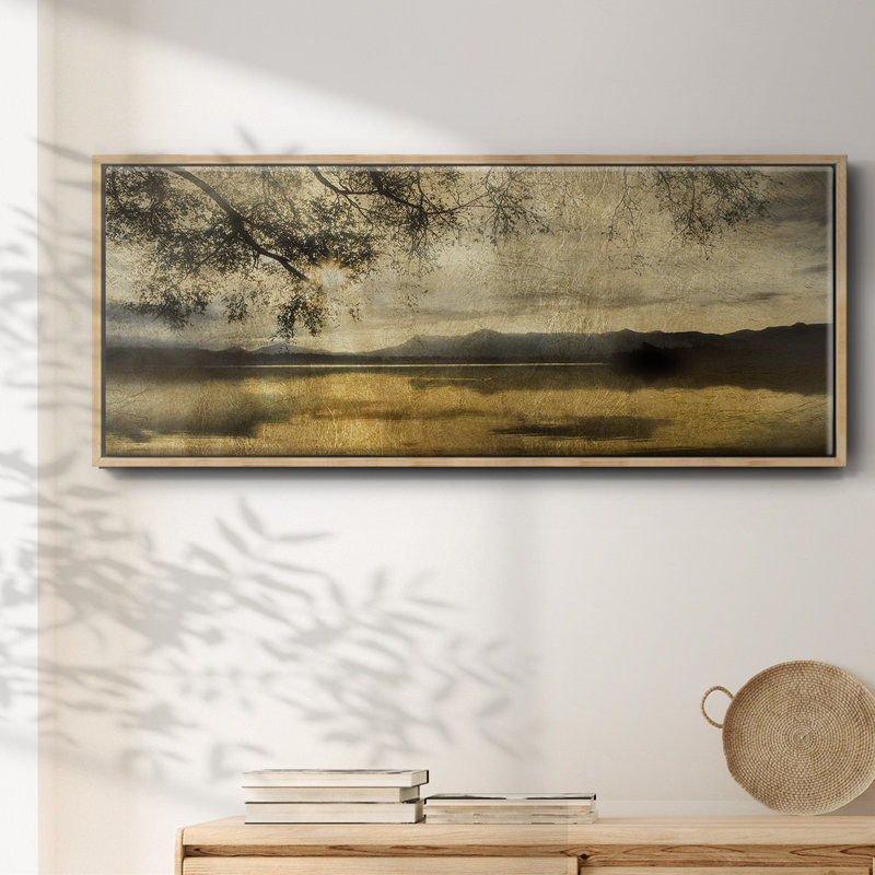 Golden Staffelsee Lake - toile encadrée, H 20 po x l 50 po