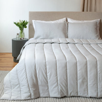 All Season Down Alternative Blanket Comforter