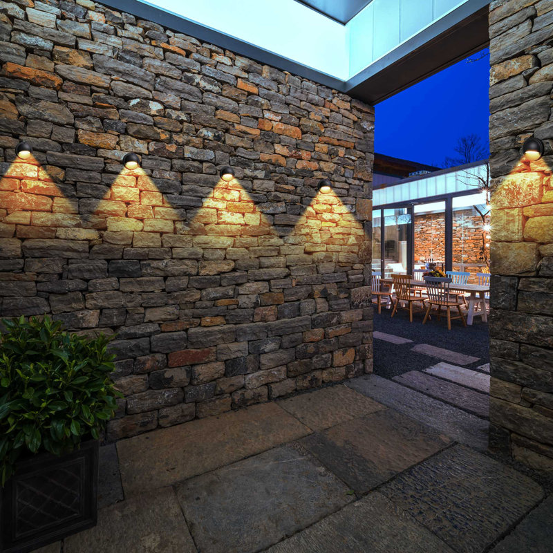 Plug-in Integrated LED Metal Deck Light Pack
