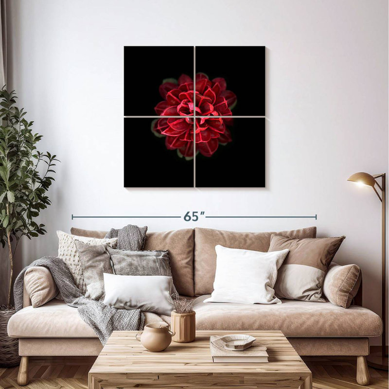 Harnek en rouge, H 38 po x l 38 po