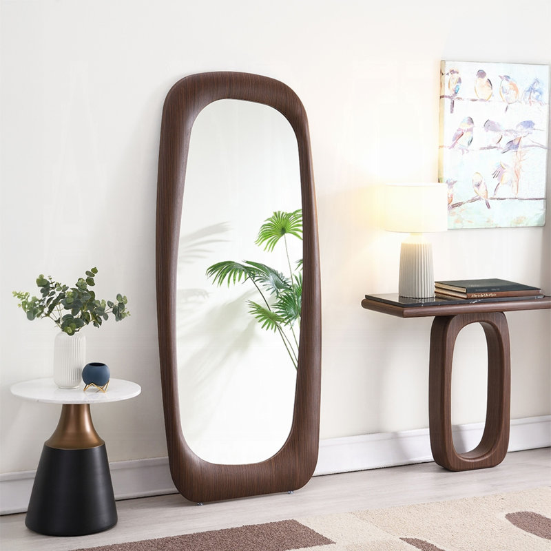 Miroir Dana, Noyer