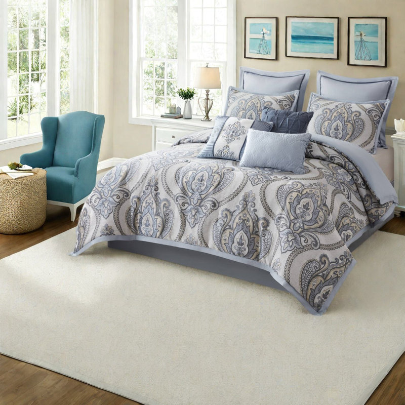 De literie très grand californien, édredon en jacquard chenille bleu, maison élégante