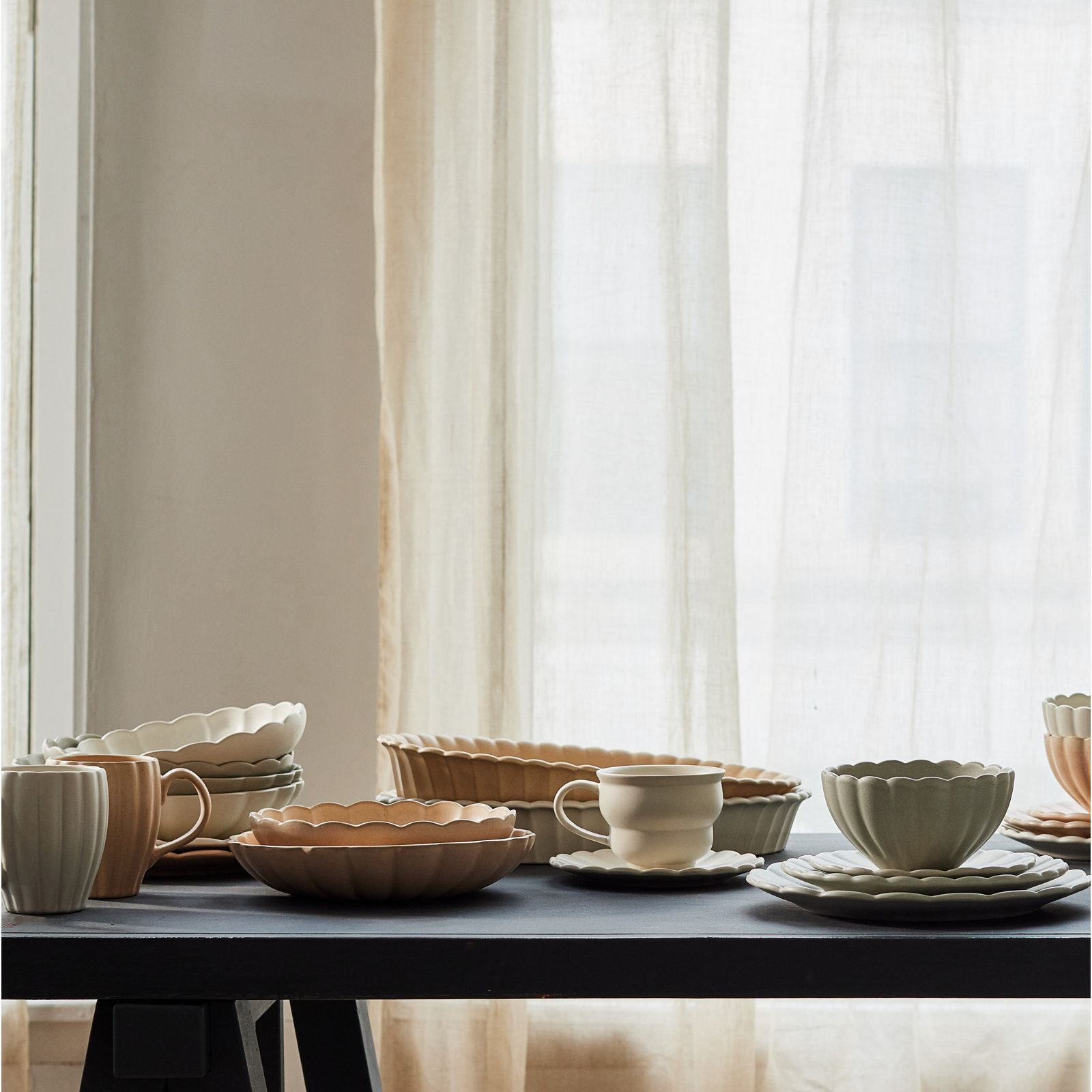 Canvas Home Lafayette Pasta Bowl, Gray
