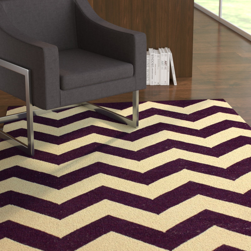 Tapis à motif de chevrons mauve Billylee, Rectangle 7 pi 6 po x 9 pi 6 po