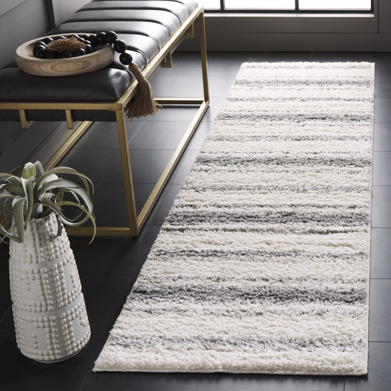 Tapis à poils longs à rayures et à poils longs 200 po Yahor, Tapis de couloir 2 pi 2 po x 8 pi