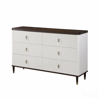 Dresser With Jewerly Tray