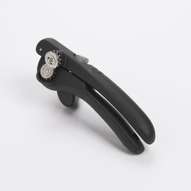 OXO Good Grips Locking Can Opener