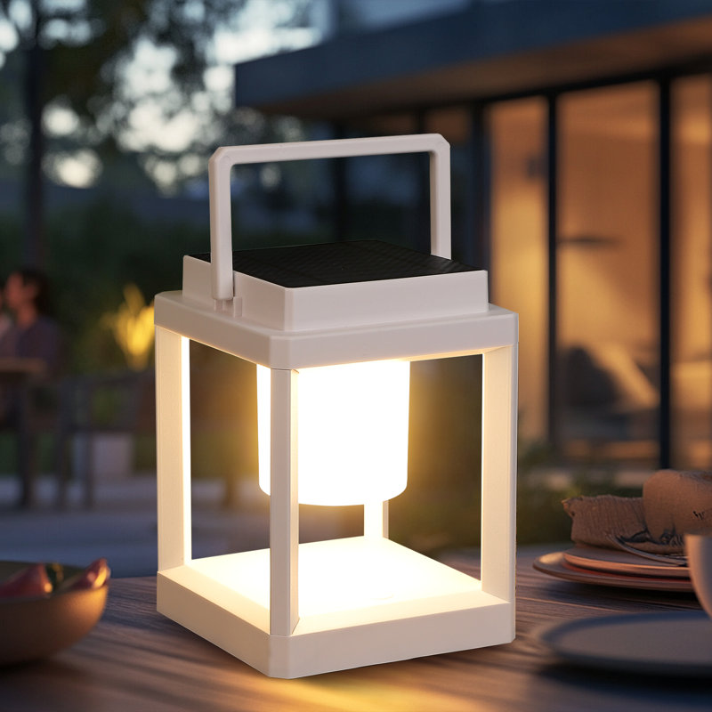 Lanterne solaire d'extérieur de 7,4 po avec lumière DEL - alimentée par pile, durable et élégante, Blanc