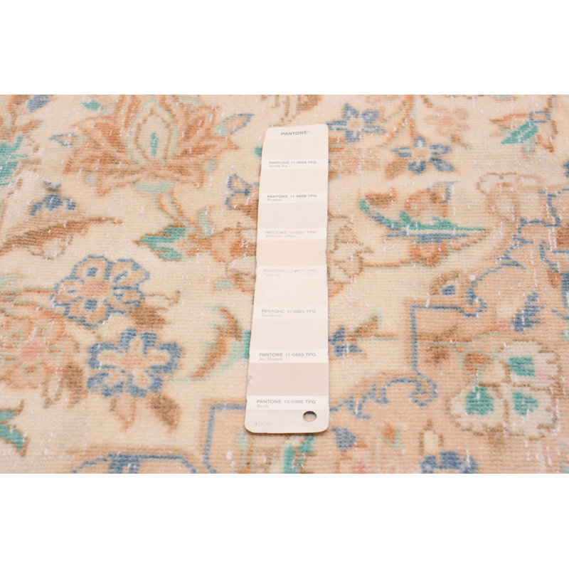 Tapis crème en laine unique de 6 pi 5 po x 9 pi 10 po Vontrice