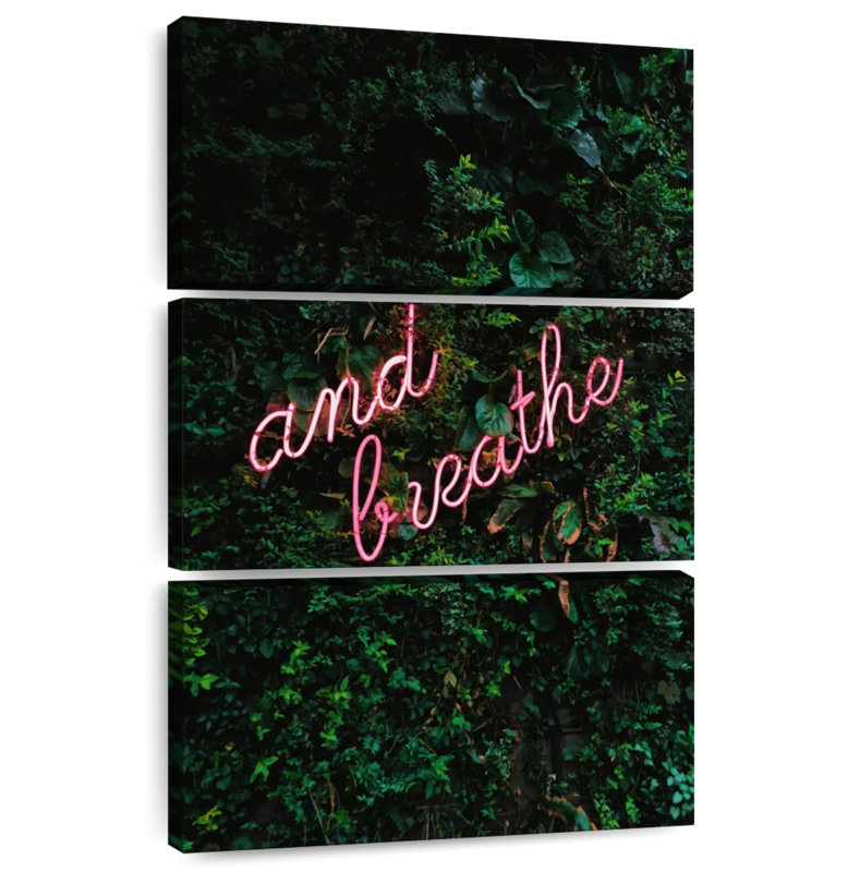 Tergel et Breathe, typographie, H 32 po x l 20 po