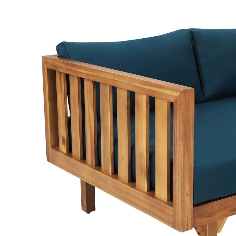 Lit de jour 3 places avec coussins en bois et eau, l 67,75 po x P 32,25 H 24,00