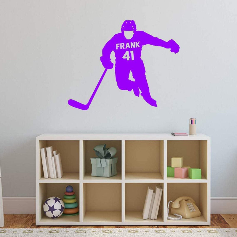 Décalcomanie murale de joueur de hockey Trinx avec nom personnalisé - CS41, H 23 po x l 30 po, Violet, Oui