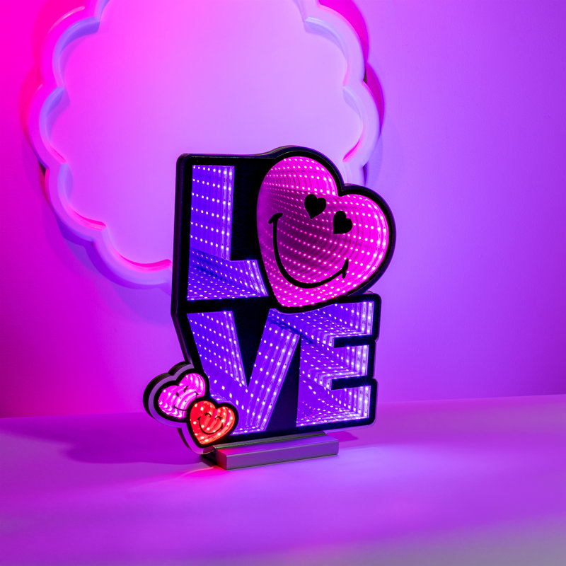 SmileyWorld® Love Square Ekkolight 14.5"H