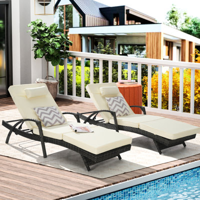 Méridienne inclinable d'extérieur 2 pièces avec coussins - réglable jusqu'à 150 pour une structure en acier pour bronzer, une capacité de 600 lb de jardin en mousse confortable et un bord de piscine de 2 chaises rembourrées pour la pelouse, la plage et le fauteuil inclinable