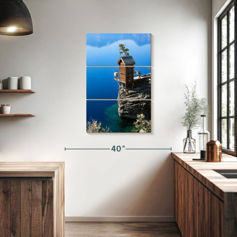 Alvord Crater Lake Outhouse, H 38 po x l 24 po