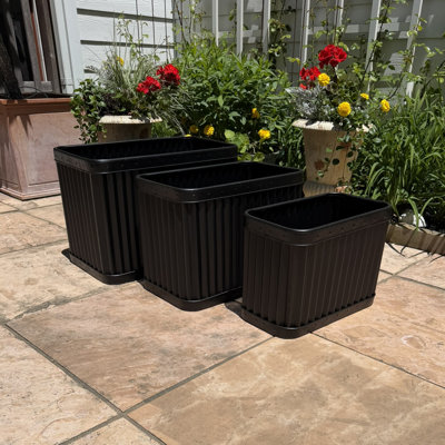 3 Piece Randolph Rectangular Planters With Studs, 23.5"