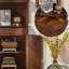 Armoire de coin en bois massif brun