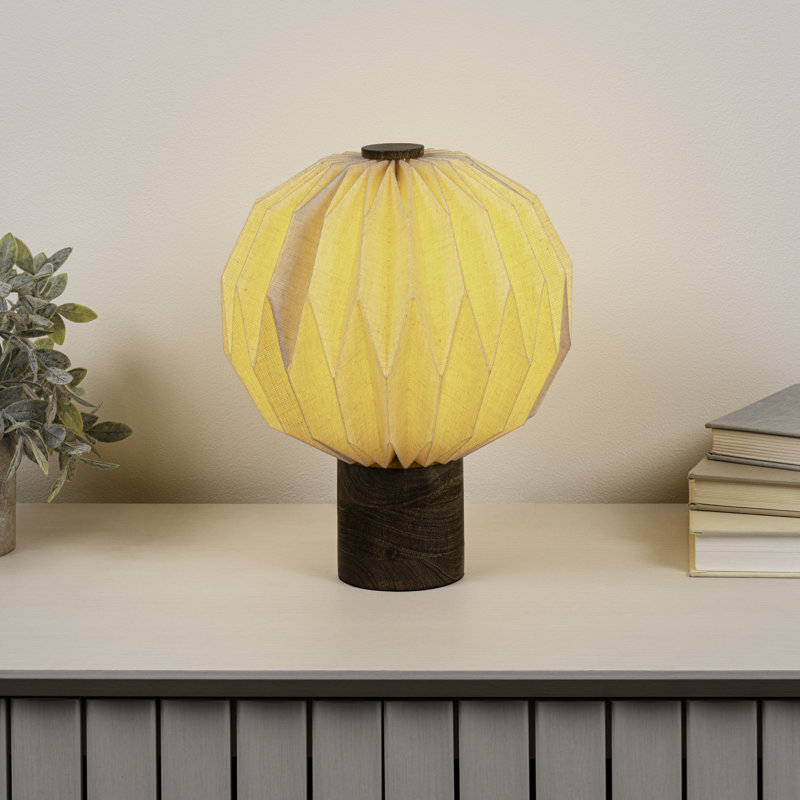 Lampe de table moderne à DEL ornée de papier plissé Quincy, Naturel