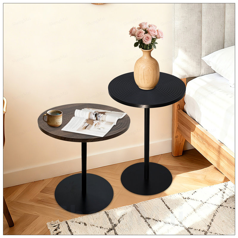 Ensemble de 2 petites cercles concentriques en bois de table d'appoint ronde pour un style de vie moderne et peu encombrant