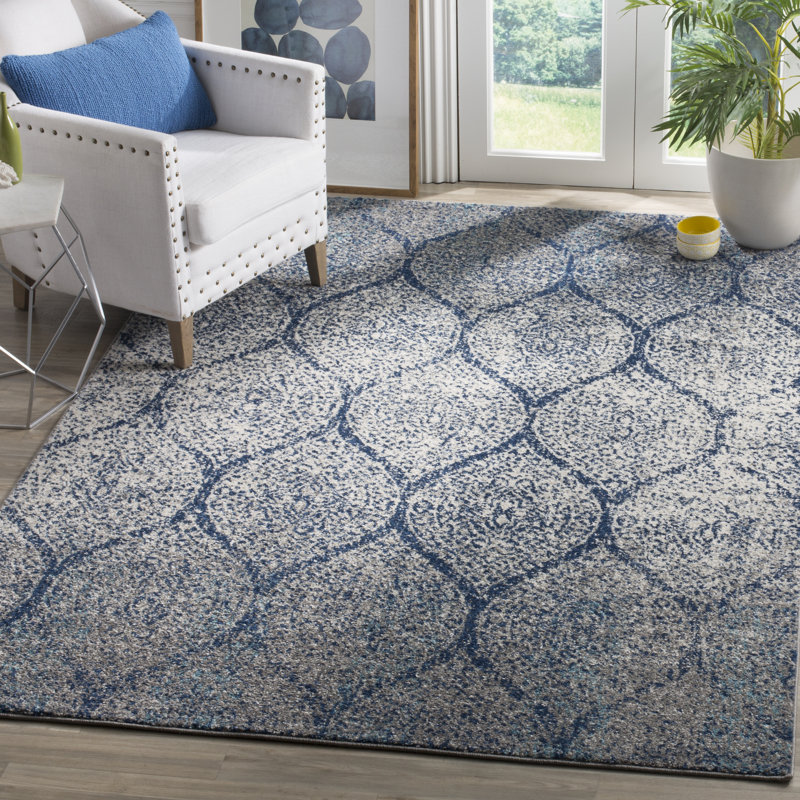Aubrielle Damask Area Rug, Rectangle 155 x 229 cm